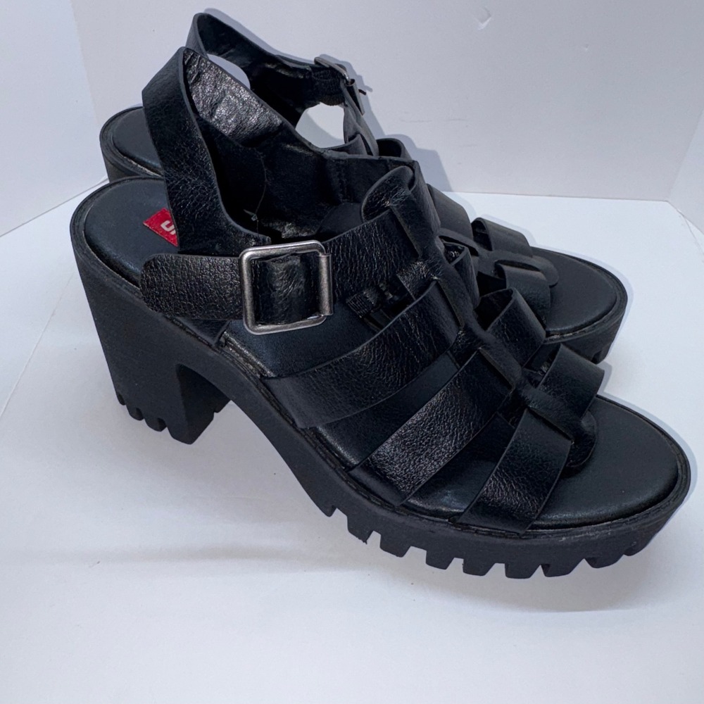 Chunky Lug Sole Sandals Women 6.5 Black Lexie Strappy Platform Unionbay - Picture 3 of 10